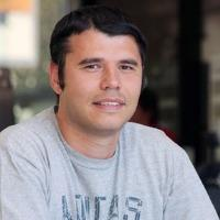 Dr. Faruk Balli
